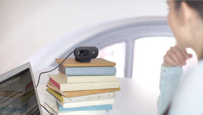 logitech-webcam-c505-hd-2-1