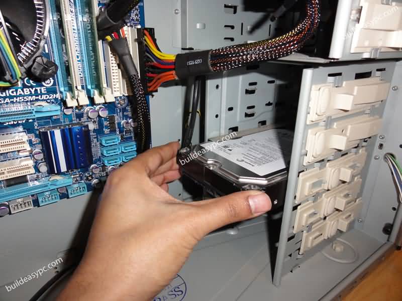 step7_sata_hard_drive_a5b15d