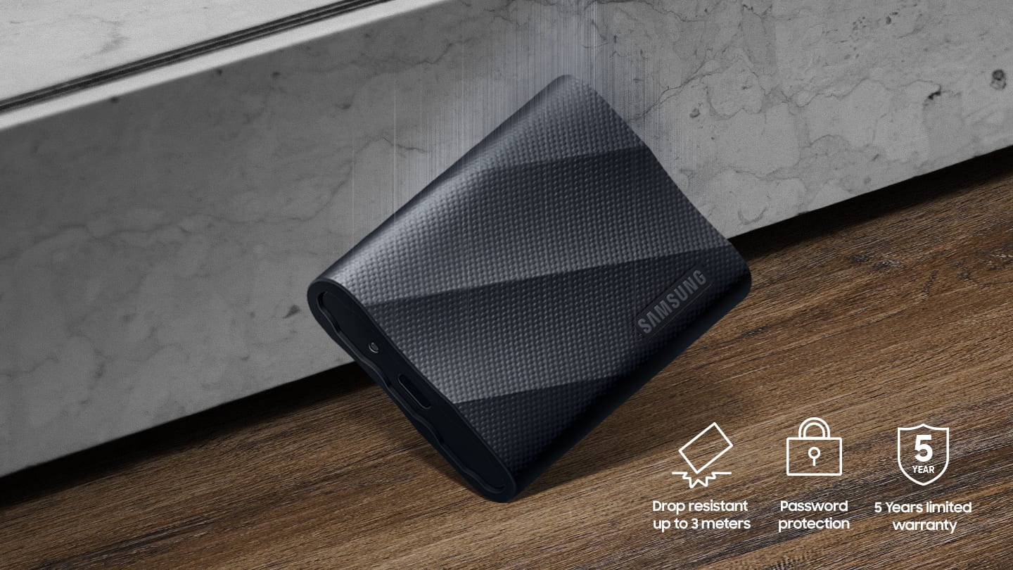 vn-feature-protect-your-data-with-confidence-539527731 Thiết bị T9 an toàn khỏi các tác nhân từ bên ngoài nhờ vào độ bền xuất sắc của nó. Thiết bị được trang bị khả năng chống rơi lên đến 3 mét, bảo vệ bằng mật khẩu và bảo hành thời hạn 5 năm.